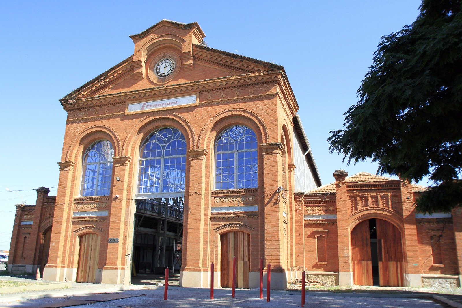 Concerto em homenagem a Belchior será apresentado dentro do Prédio do Relógio (foto: Manoel de Brito/Arquivo)