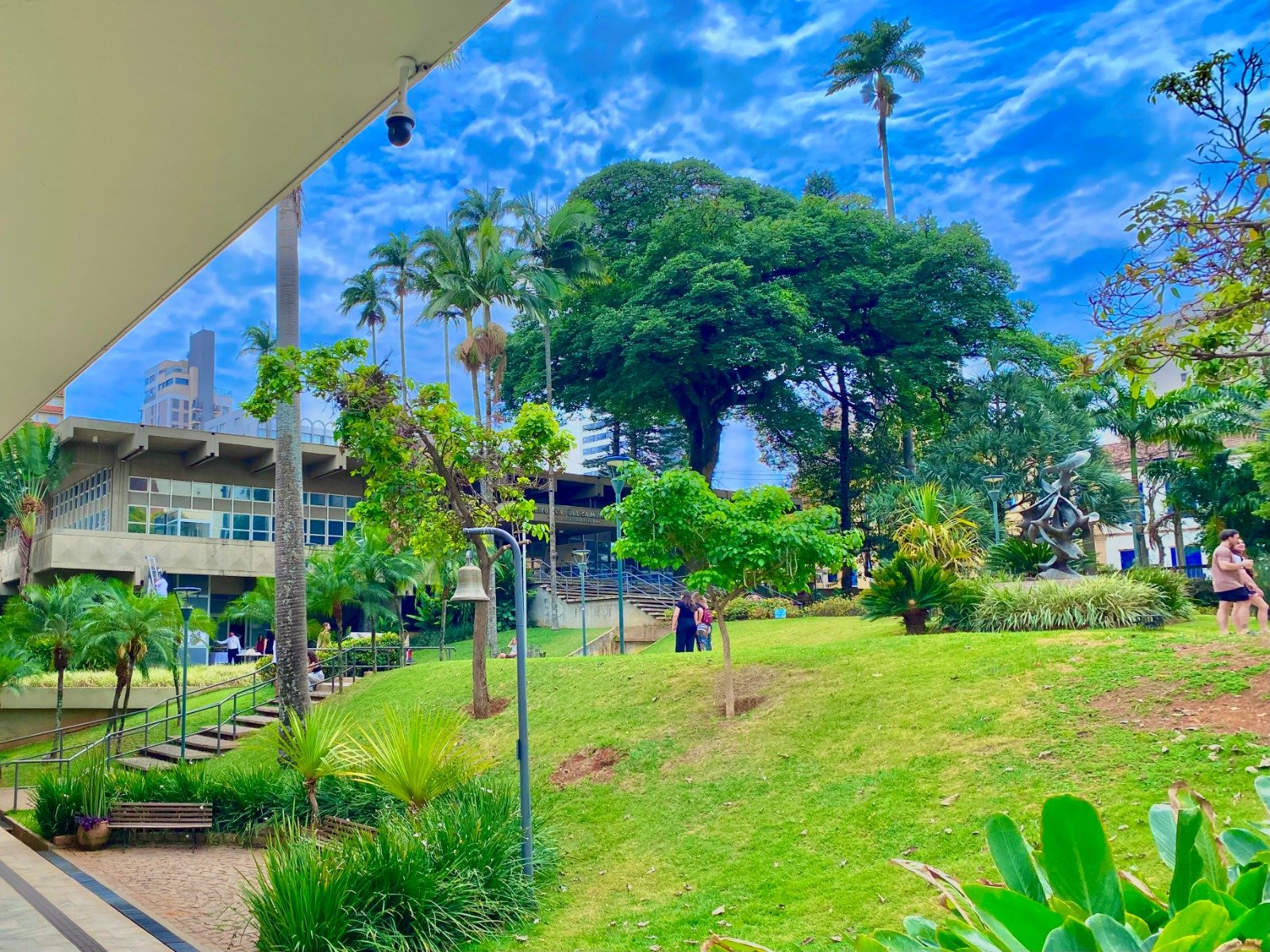 Crédito: Firmino Piton Espaços do MACC serão ocupados pela exposição, com a cidade formada por 15 “casas-corpos”